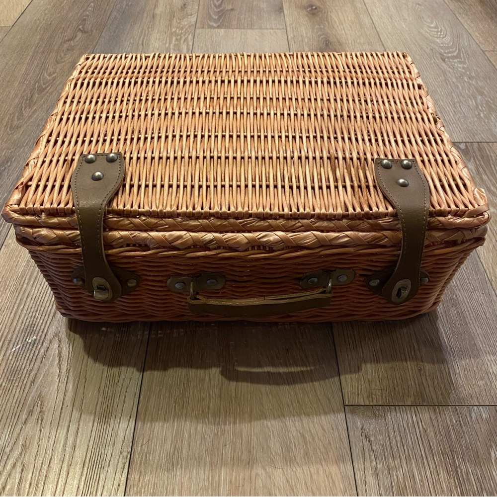 Picnic Basket Vintage ‘70’s Wicker Suitcase Leather Handle & Closure Basket Only
